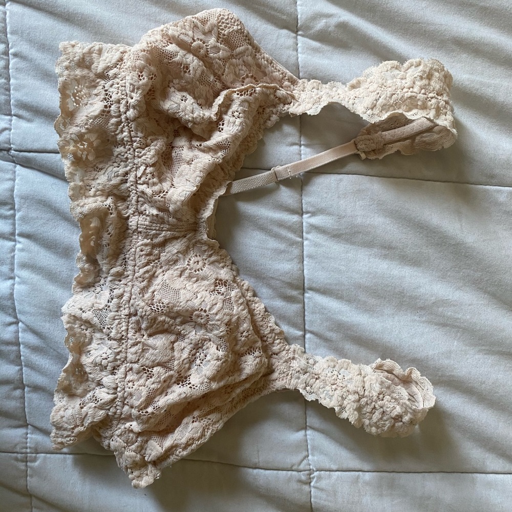 light pink aerie bralette